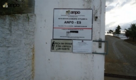 INSTALA��O DAS PLACAS NAS EMPRESAS ASSOCIADAS 06/04/2014